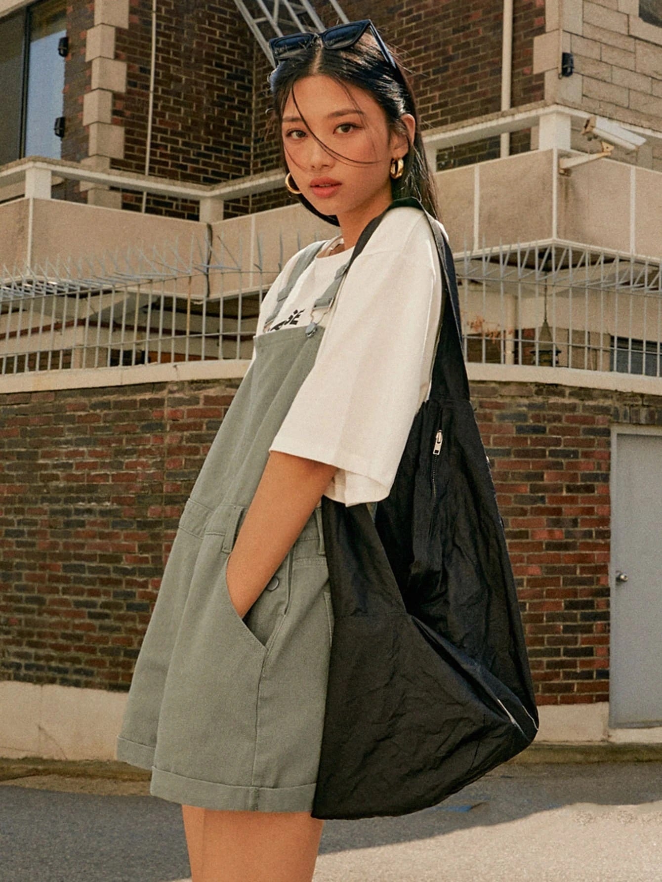 CM-JS539361 Women Preppy Seoul Style Roll Hem Slant Pocket Denim Overall Jumpsuit