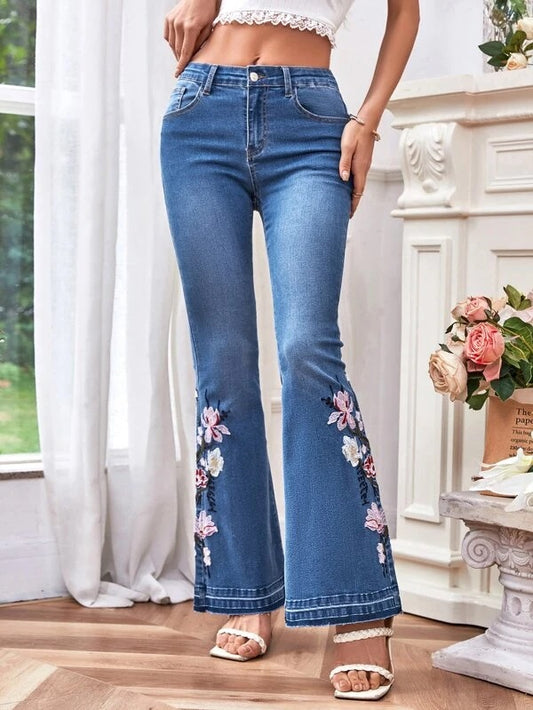 CM-BS411485 Women Casual Seoul Style Medium Wash Floral Embroidery Flare Leg Jeans