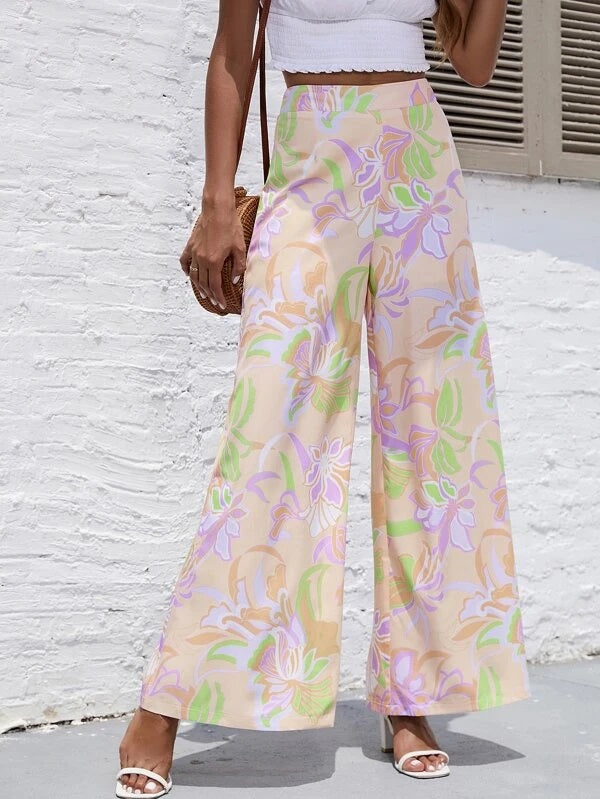 CM-BS096035 Women Trendy Bohemian Style Floral Print Wide Leg Pants