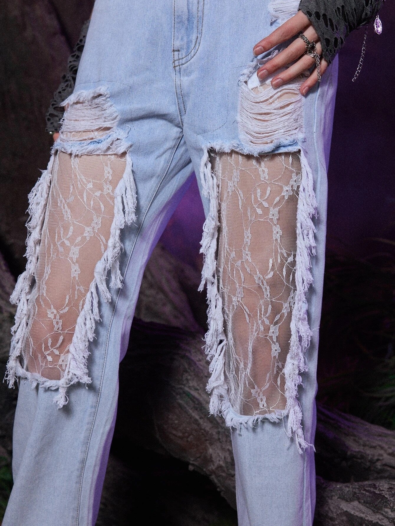 CM-BS603478 Women Casual Seoul Style Light Wash High Waist Distressed Ripped Jeans