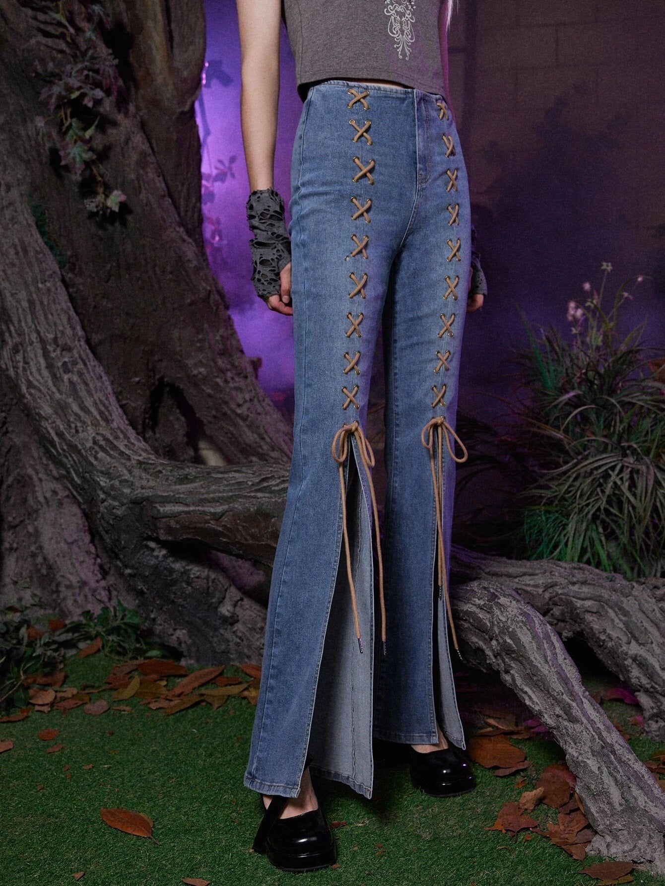 CM-BS854228 Women Preppy Seoul Style Medium Wash Grunge Lace Up Split Jeans