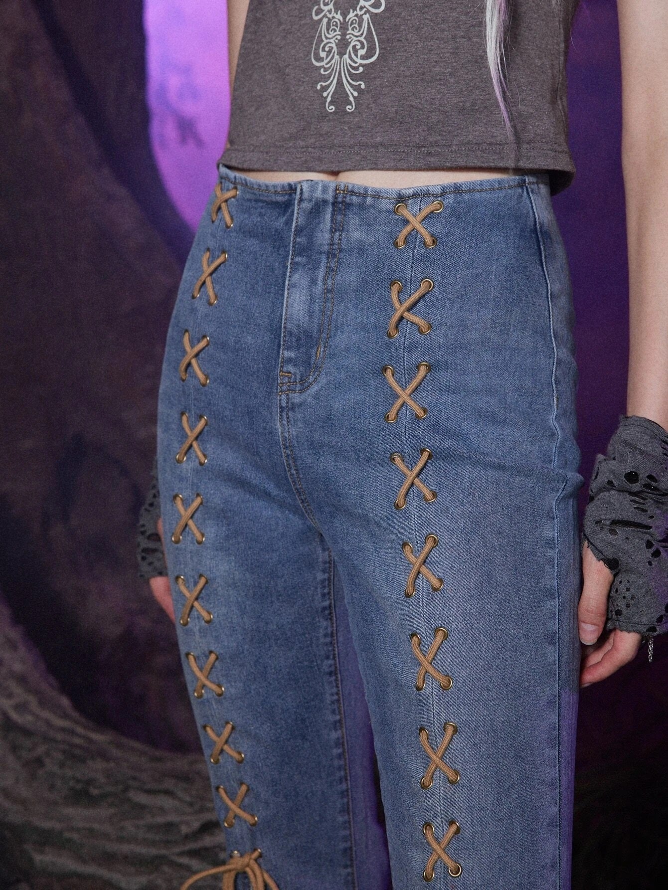 CM-BS854228 Women Preppy Seoul Style Medium Wash Grunge Lace Up Split Jeans