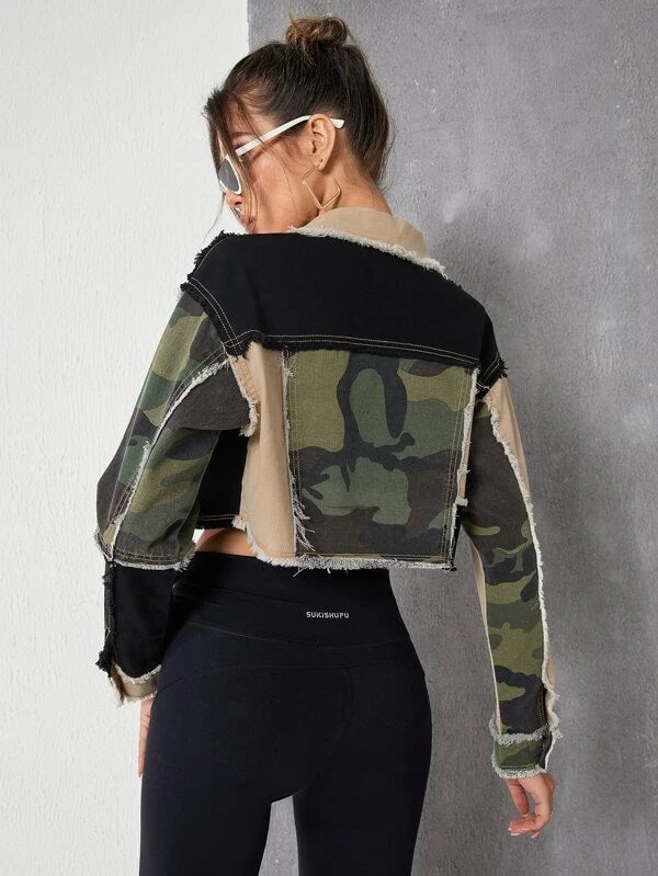 CM-CS298099 Women Casual Seoul Style Camo Print Cut Drop Shoulder Denim Jacket