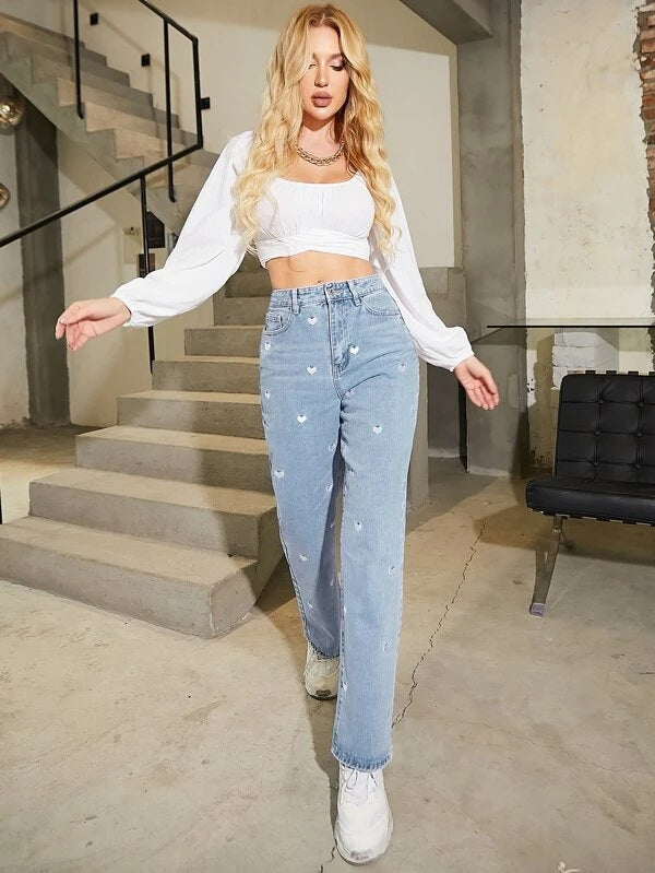 CM-BS442804 Women Casual Seoul Style Light Wash Slant Pocket Heart Embroidery Jeans