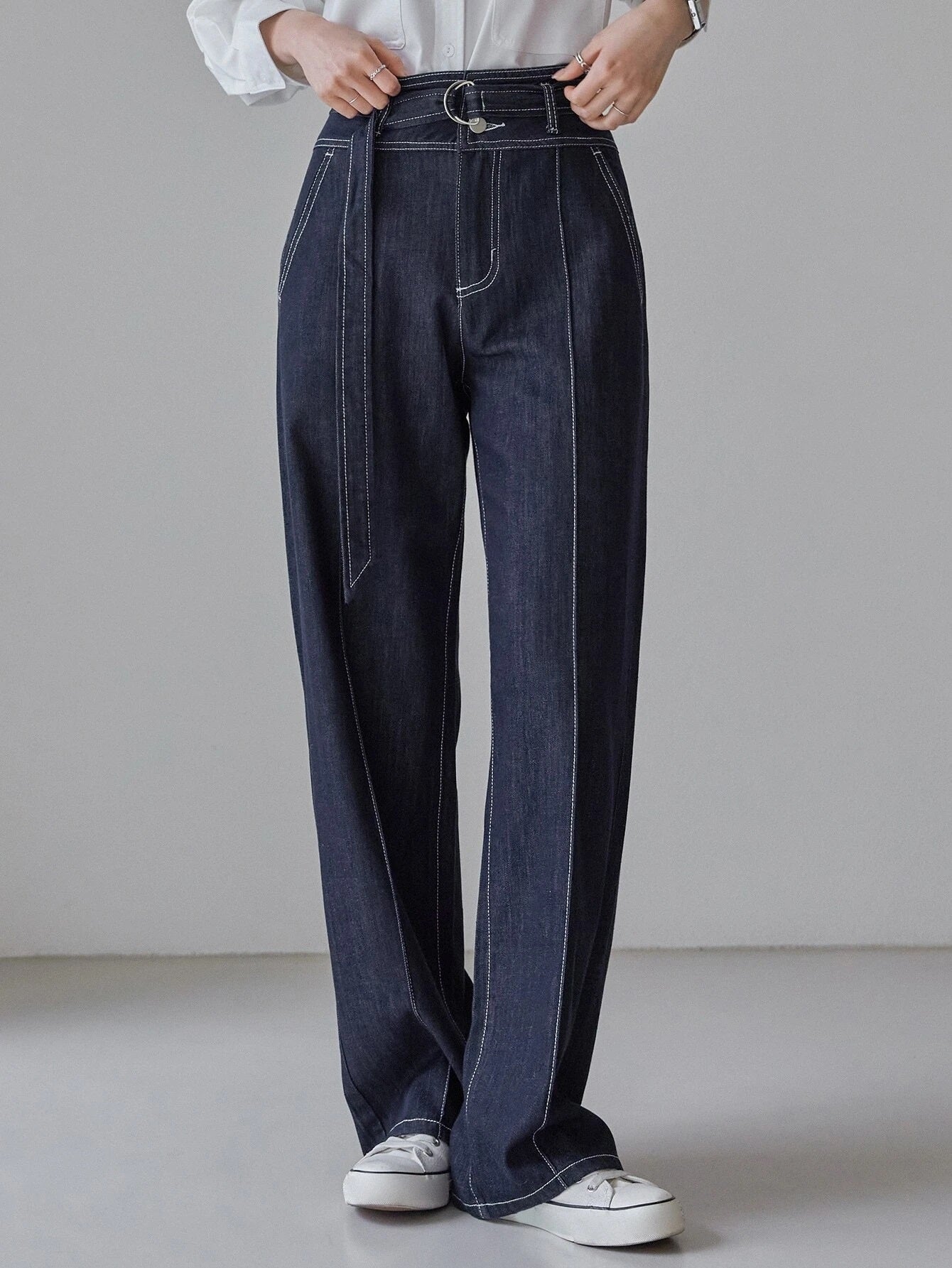 CM-BS966746 Women Casual Seoul Style High Waist Belted Topstitching Straight Leg Jeans