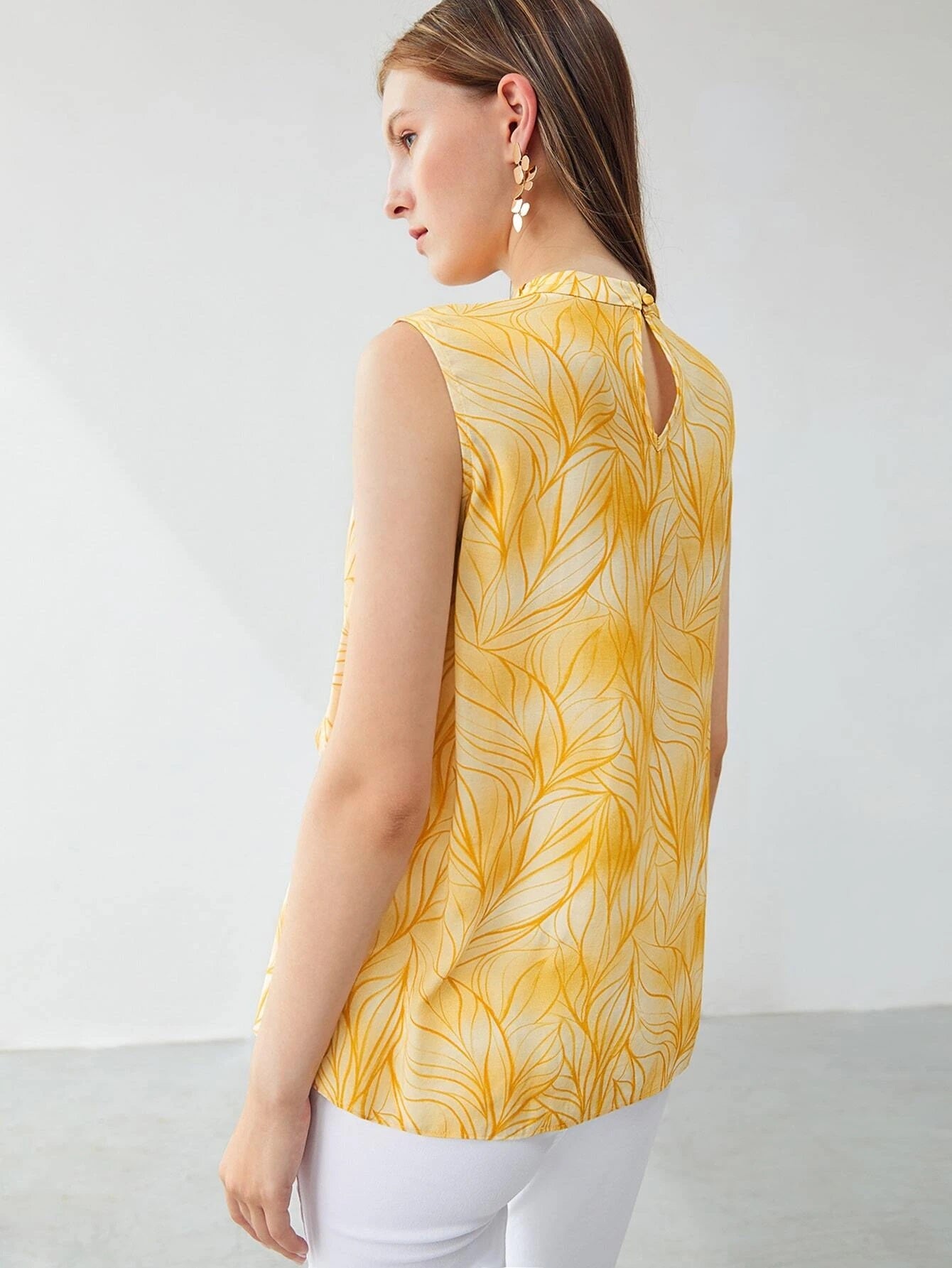 CM-TS966883 Women Elegant Seoul Style Round Neck Sleeveless Draped Top - Yellow