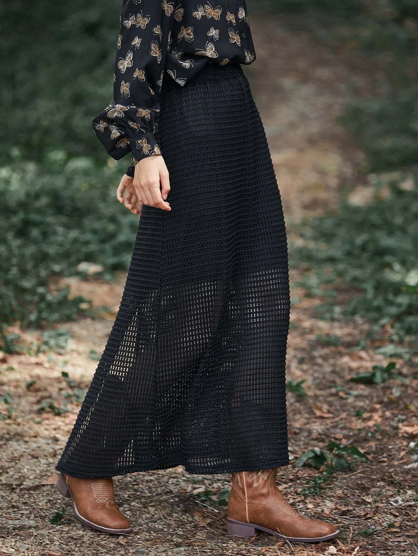 CM-BS973341 Women Trendy Bohemian Style Solid Crochet Longline Skirt - Black