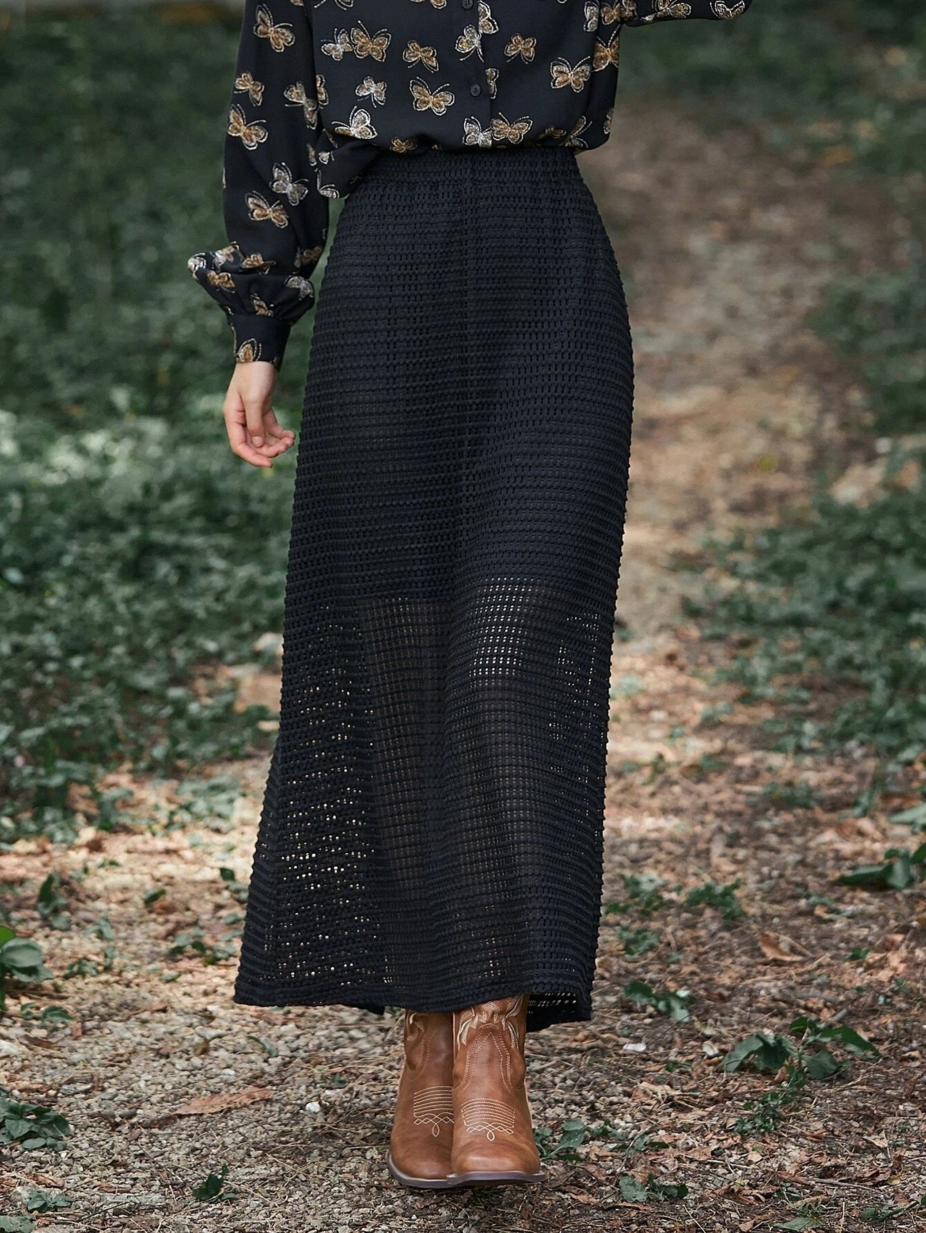 CM-BS973341 Women Trendy Bohemian Style Solid Crochet Longline Skirt - Black