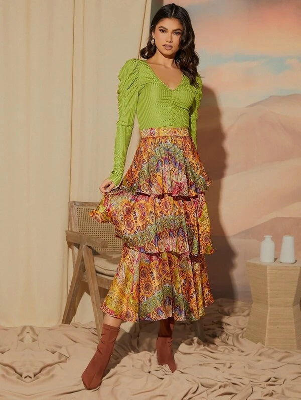 CM-BS893092 Women Trendy Bohemian Style Floral And Paisley Print Ruffle Hem Skirt