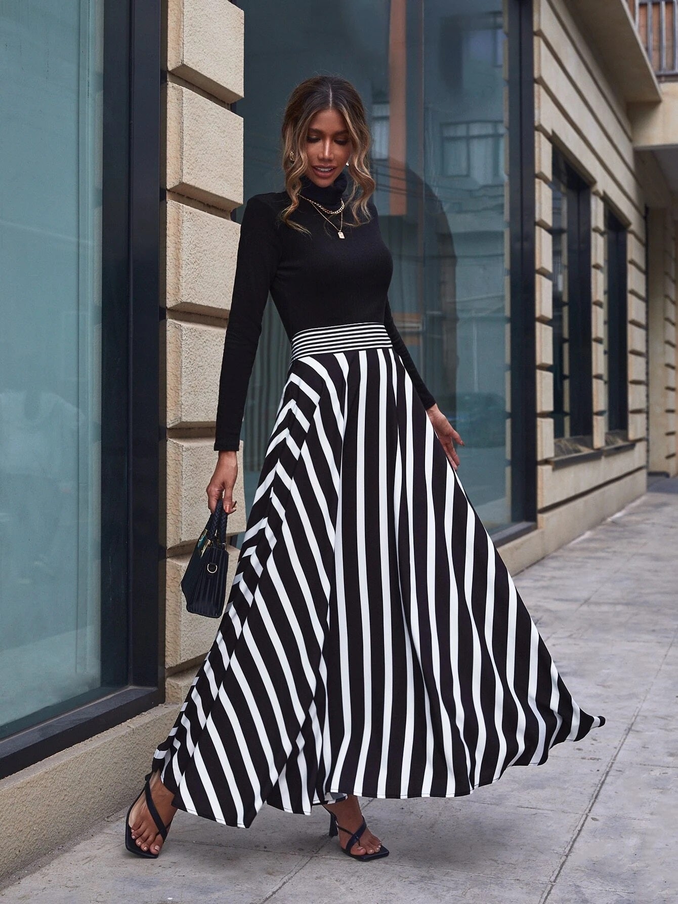 CM-BS611116 Women Casual Seoul Style High Waist Vertical Striped Maxi Skirt