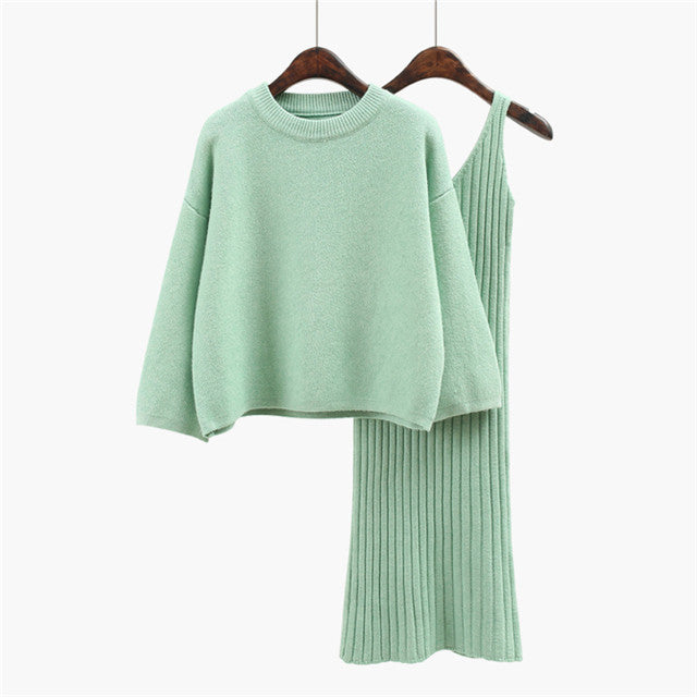 CM-SF101707 Women Seoul Style Green Loosen Knitting Blouse With Sleeveless Dress - Set
