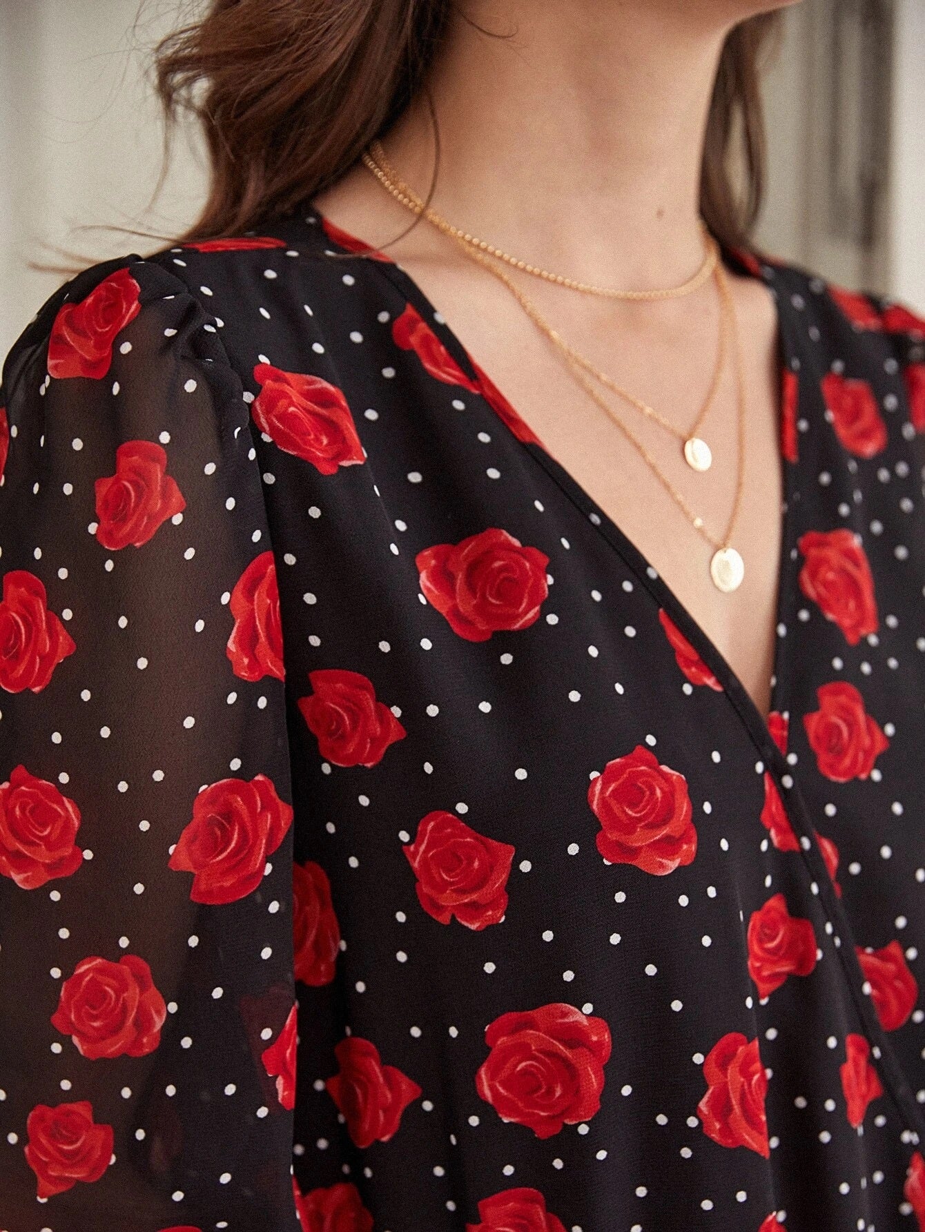 CM-TS064614 Women Casual Seoul Style V-Neck Polka Dot And Floral Print Bodysuit