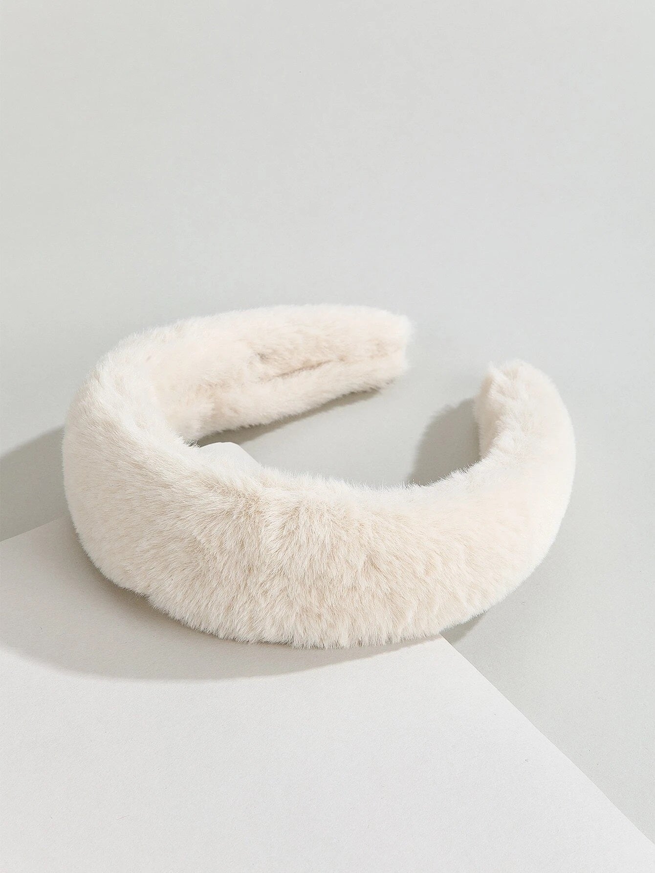 CM-AXS915507 Women Seoul Style Solid Fuzzy Headband - Beige