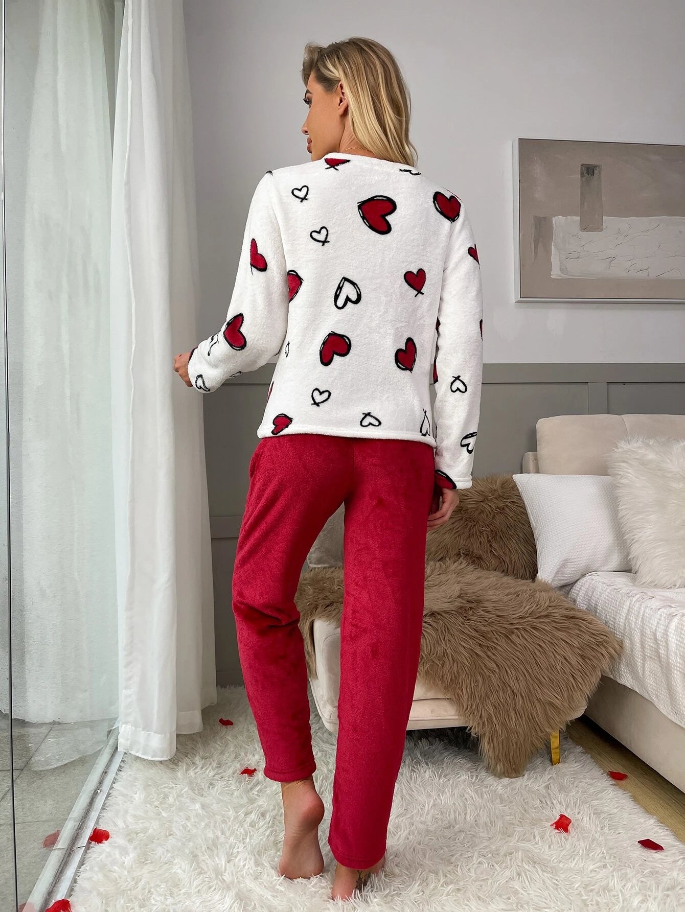 CM-LS538775 Women Trendy Seoul Style Heart Print Pajama Set