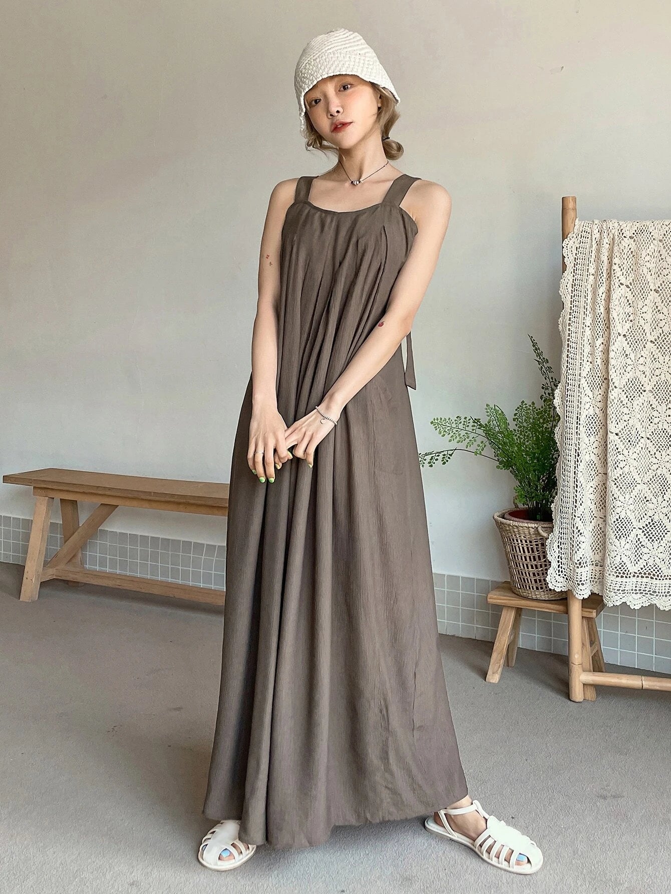 CM-JS158581 Women Trendy Bohemian Style Dual Pocket Tie Back Zipper Cami Jumpsuit