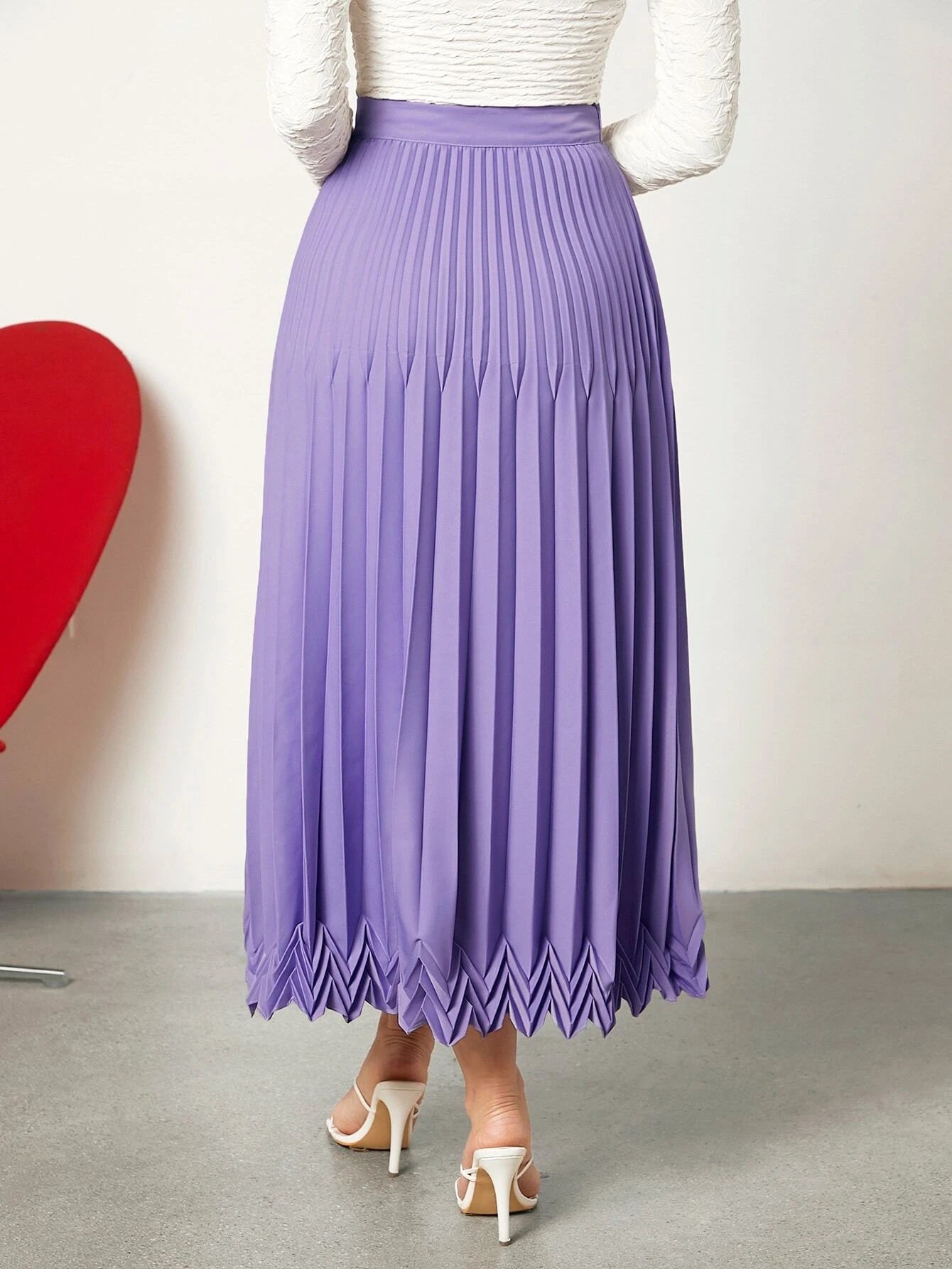 CM-BS020770 Women Elegant Seoul Style High Waist Chevron Pattern Pleated Skirt - Purple