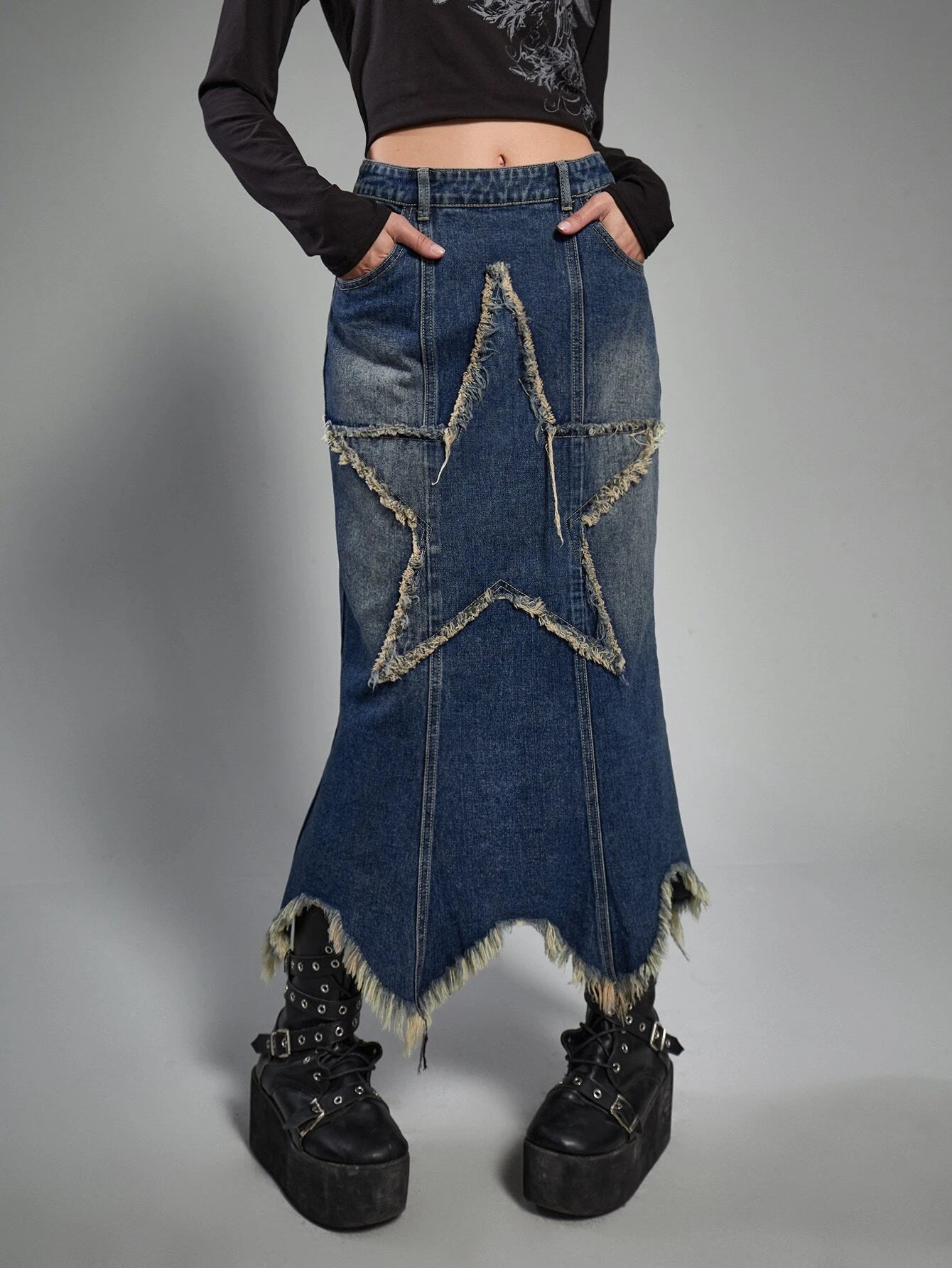 CM-BS457511 Women Preppy Seoul Style Punk Star Pattern Raw Hem Slant Pocket Denim Skirt