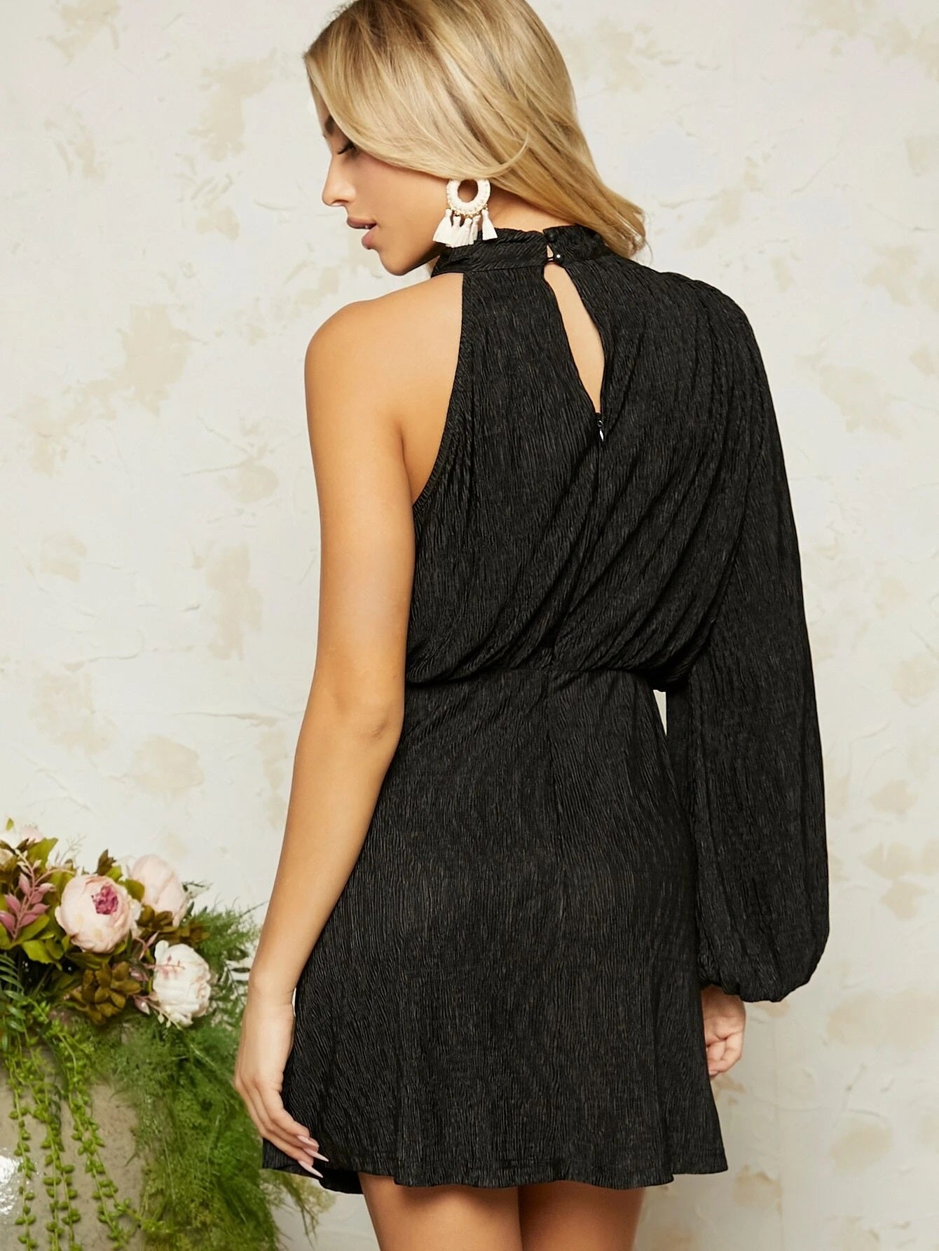 CM-DS076361 Women Elegant Seoul Style Asymmetrical Neck Lantern Sleeve Dress - Black