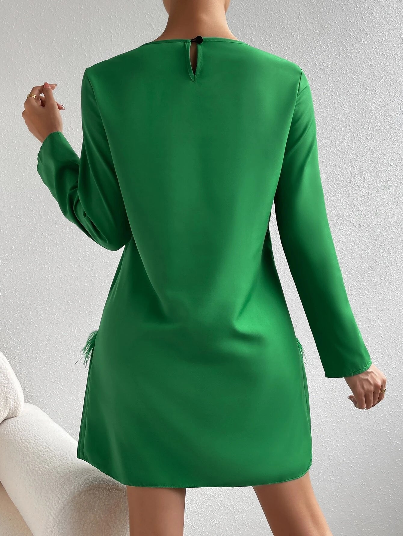 CM-DS477927 Women Casual Seoul Style Contrast Fuzzy Trim Pleated Hem Dress - Green