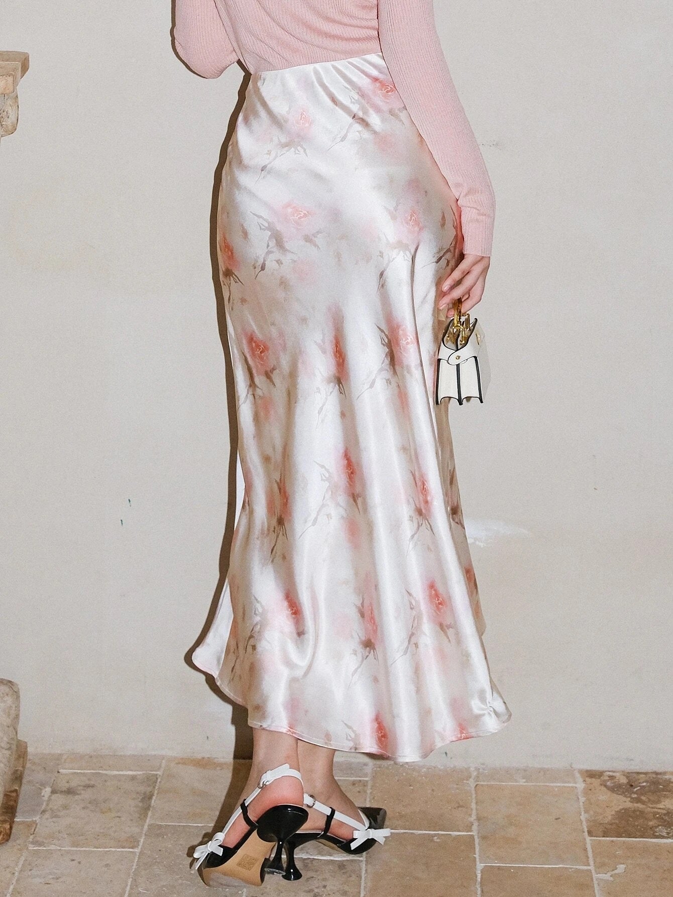 CM-BS070212 Women Elegant Seoul Style High Waist Floral Print Satin Skirt - Beige