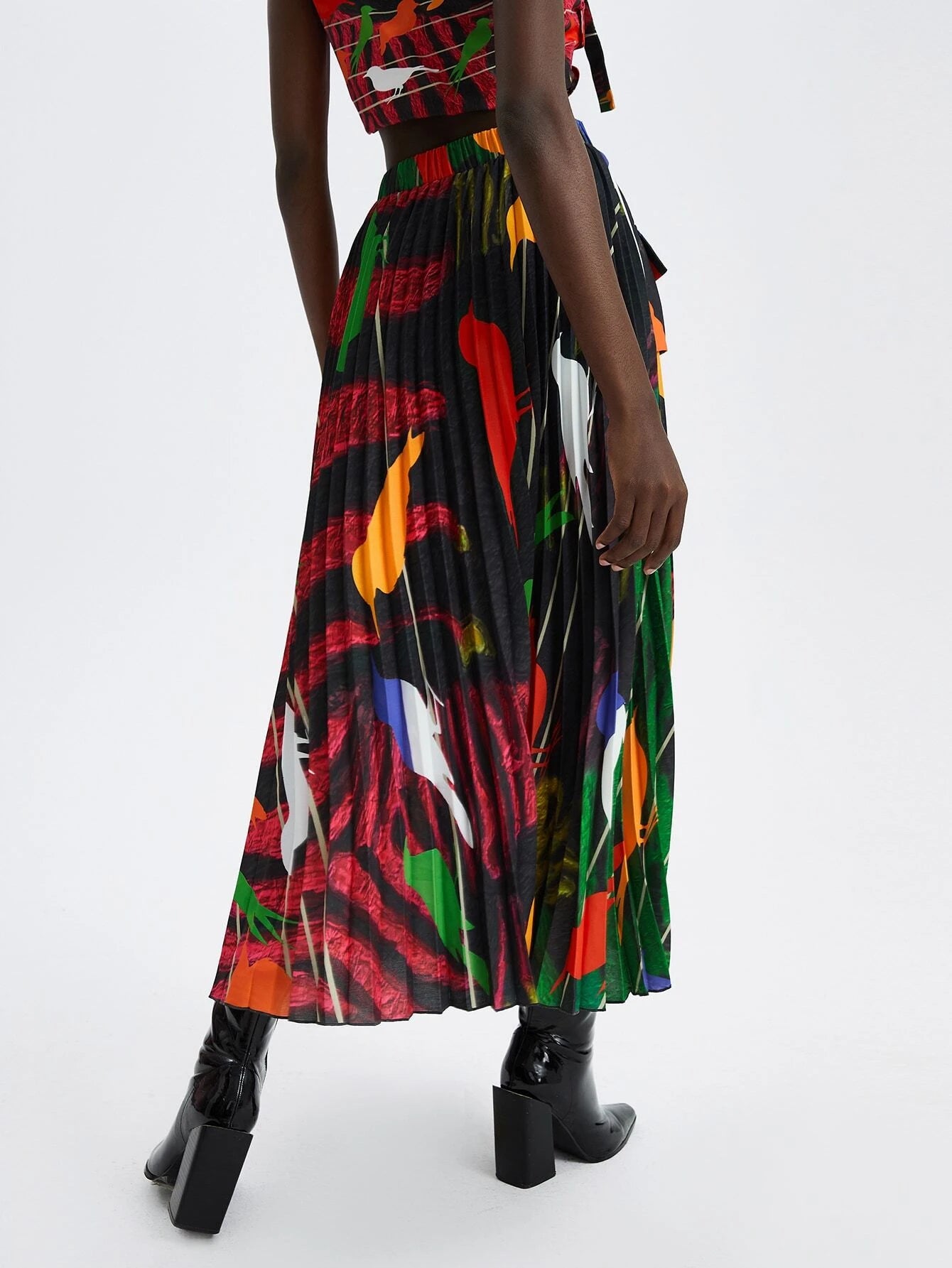 CM-BS382206 Women Trendy Bohemian Style Color Block Lettuce Trim Pleated Skirt
