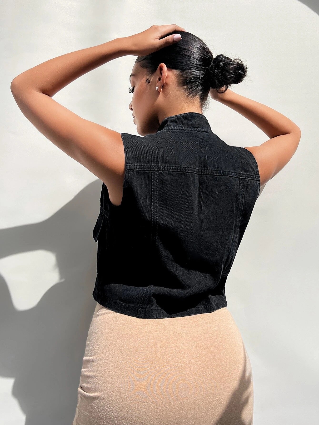 CM-TS340740 Women Casual Seoul Style Sleeveless Flap Pocket Denim Vest Jacket - Black