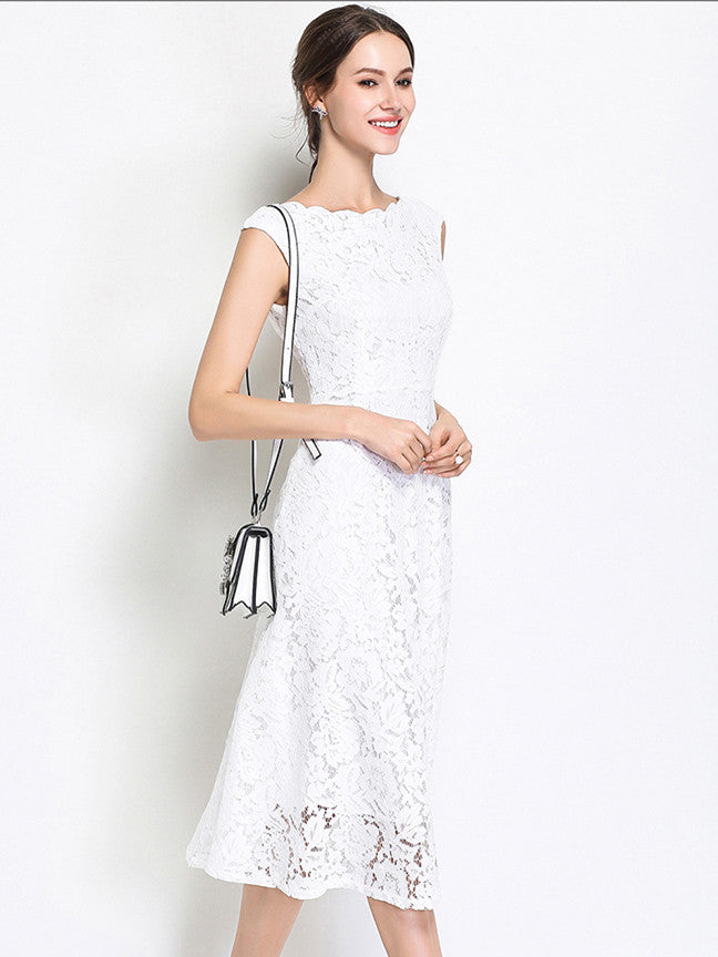 CM-DF050802 Women Elegant European Style Slim Waist Sleeveless Lace Dress - White