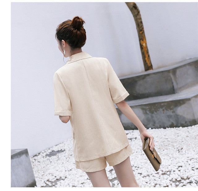 CM-SF061504 Women Seoul Style Tailored Collar One Button Top With  Short Pants - Set