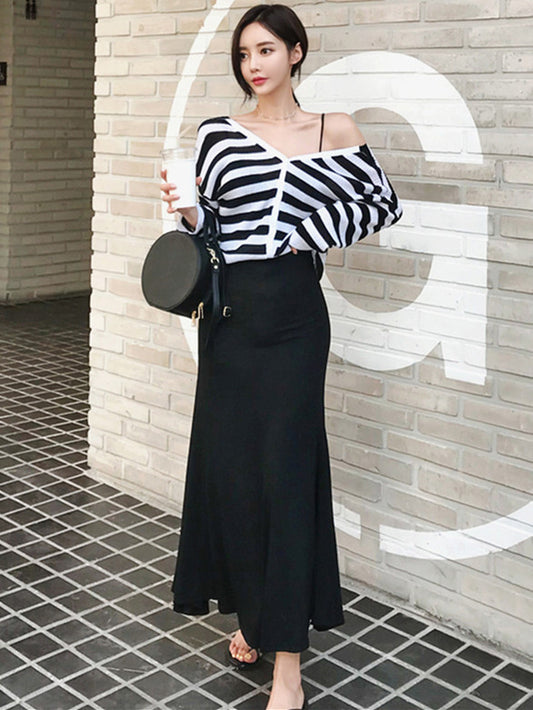 CM-SF090322 Women Casual Seoul Style Stripes V-Neck Top With Fishtail Long Skirt - Set
