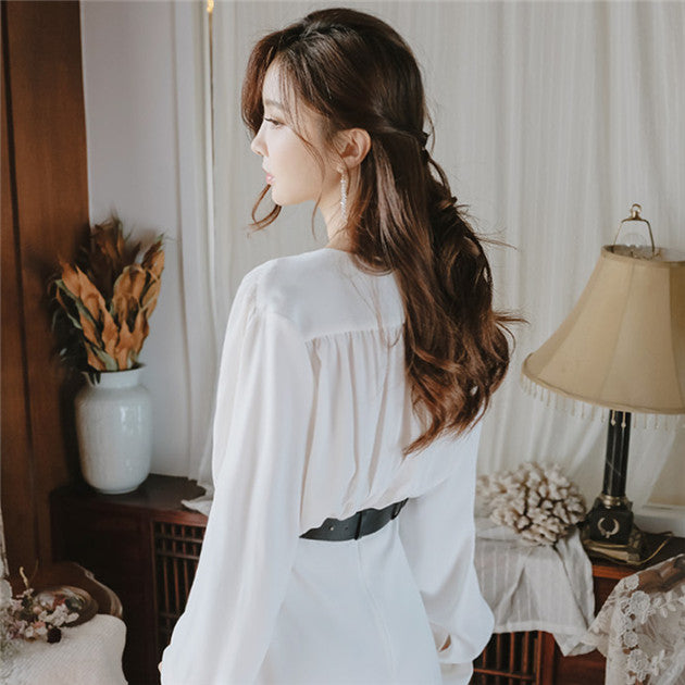 CM-DF092725 Women Casual Seoul Style V-Neck High Waist Pleated Flouncing Dress - White