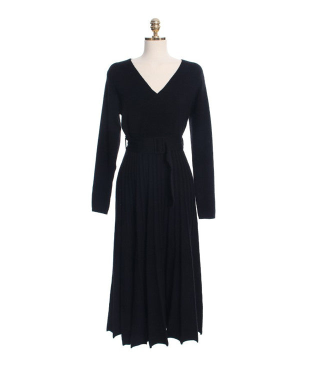 CM-DF112610 Women Preppy Seoul Style Long Sleeve V-Neck Pleated Knitting Midi Dress - Black