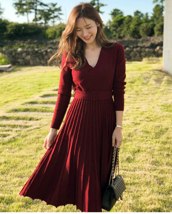 CM-DF112610 Women Preppy Seoul Style Long Sleeve V-Neck Pleated Knitting Midi Dress - Wine Red