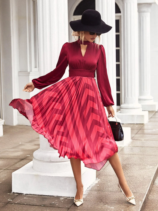 CM-DS447499 Women Casual Seoul Style Print Keyhole Neckline Shirred Waist Pleated Hem Satin Dress