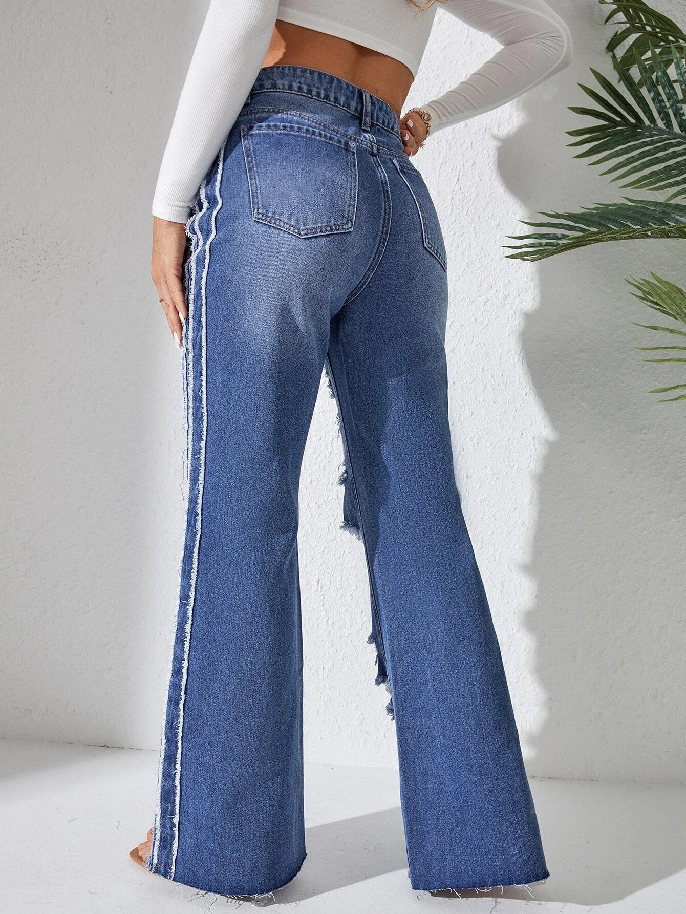 CM-BS875541 Women Casual Seoul Style Ripped Frayed Contrast Tape Flare Leg Jeans