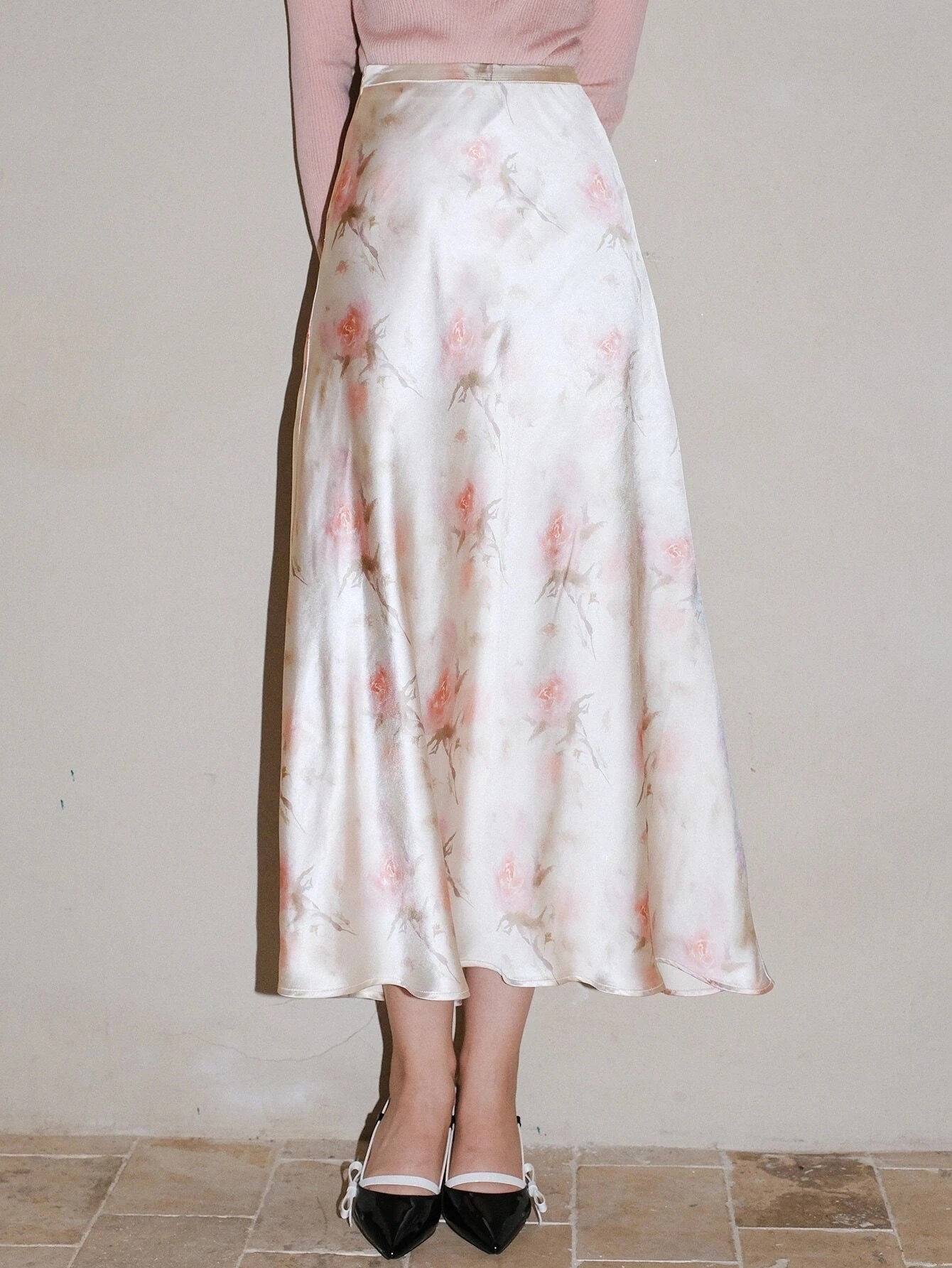 CM-BS070212 Women Elegant Seoul Style High Waist Floral Print Satin Skirt - Beige