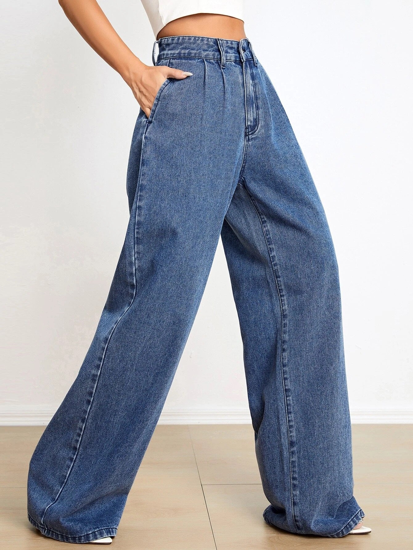 CM-BS350028 Women Casual Seoul Style Medium Wash Slant Pocket Wide Leg Jeans