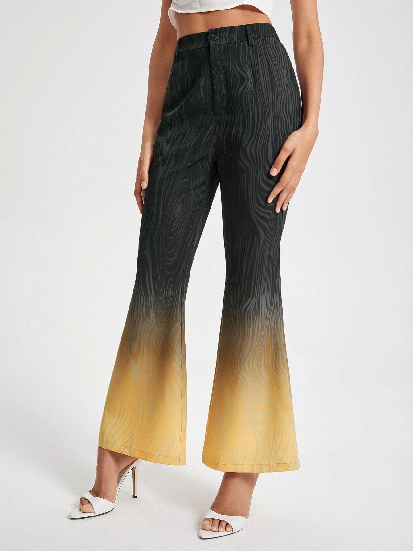 CM-BS116686 Women Elegant Seoul Style Ombre Striped Print Flare Leg Pants