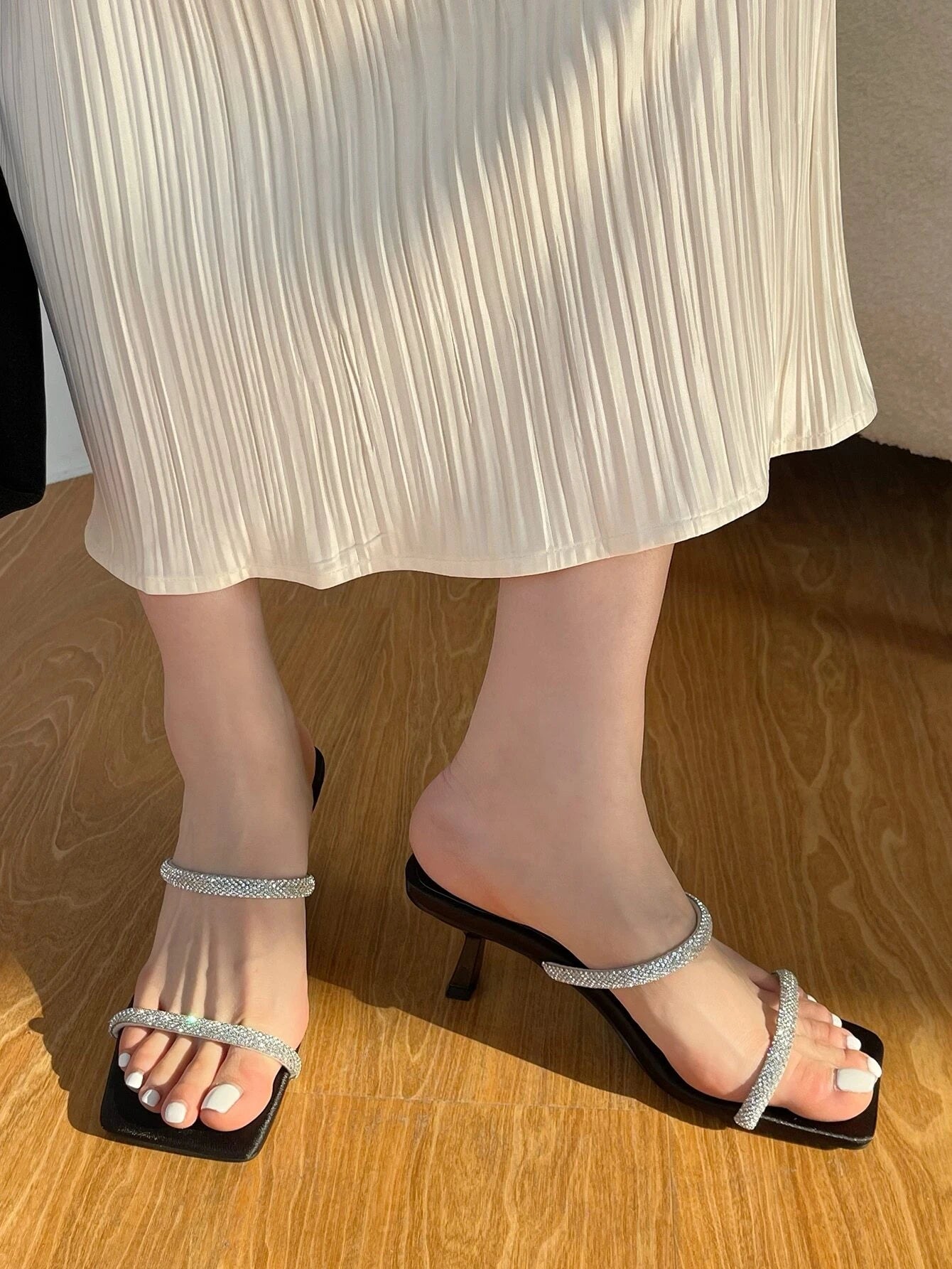 CM-SHS764464 Women Trendy Seoul Style Rhinestone Decor Pyramid Heeled Mule Sandals