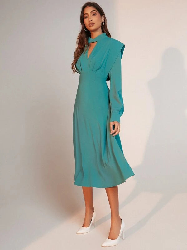 CM-DS050027 Women Elegant Seoul Style Keyhole Neckline Padded Shoulder Dress