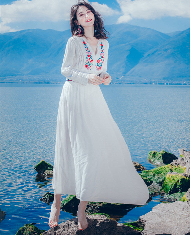 CM-DF122428 Women Casual Bohemian Style Floral Embroidery Split Maxi Dress - White