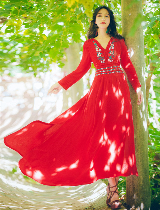 CM-DF122428 Women Casual Bohemian Style Floral Embroidery Split Maxi Dress - Red