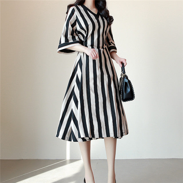 CM-DF032018 Women Casual Seoul Style Tie Waist Stripes Loosen Puff Sleeve Dress