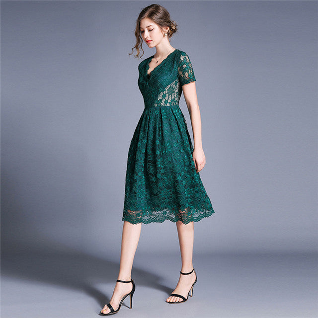 CM-DF050814 Women Elegant European Style V-Neck Fitted Waist Lace A-Line Dress - Green