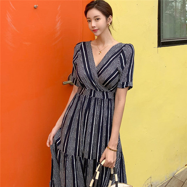 CM-DF060318 Women Casual Retro Style V-Neck Fitted Waist Stripes Fishtail Long Dress