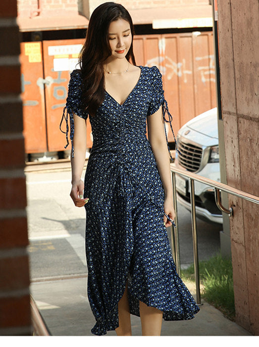 CM-DF070419 Women Casual Charming Summer Pleated V-Neck Floral Fishtail Dress