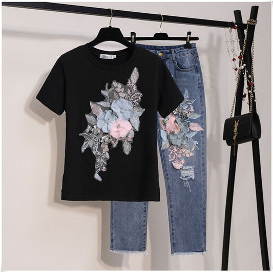 CM-SF071009 Women Casual Seoul Style Black Floral Embroidery T-Shirt With Ninth Jeans - Set