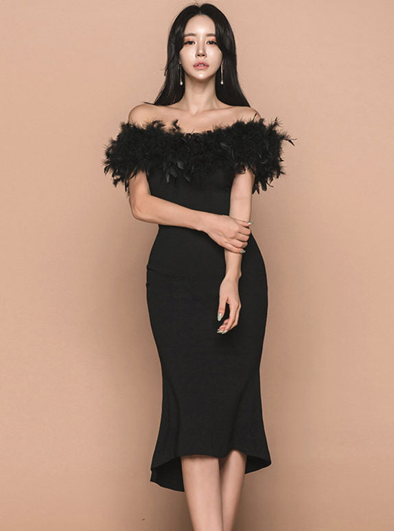 CM-DF112612 Women Elegant Seoul Style Feathers Boat Neck Fishtail Skinny Dress - Black