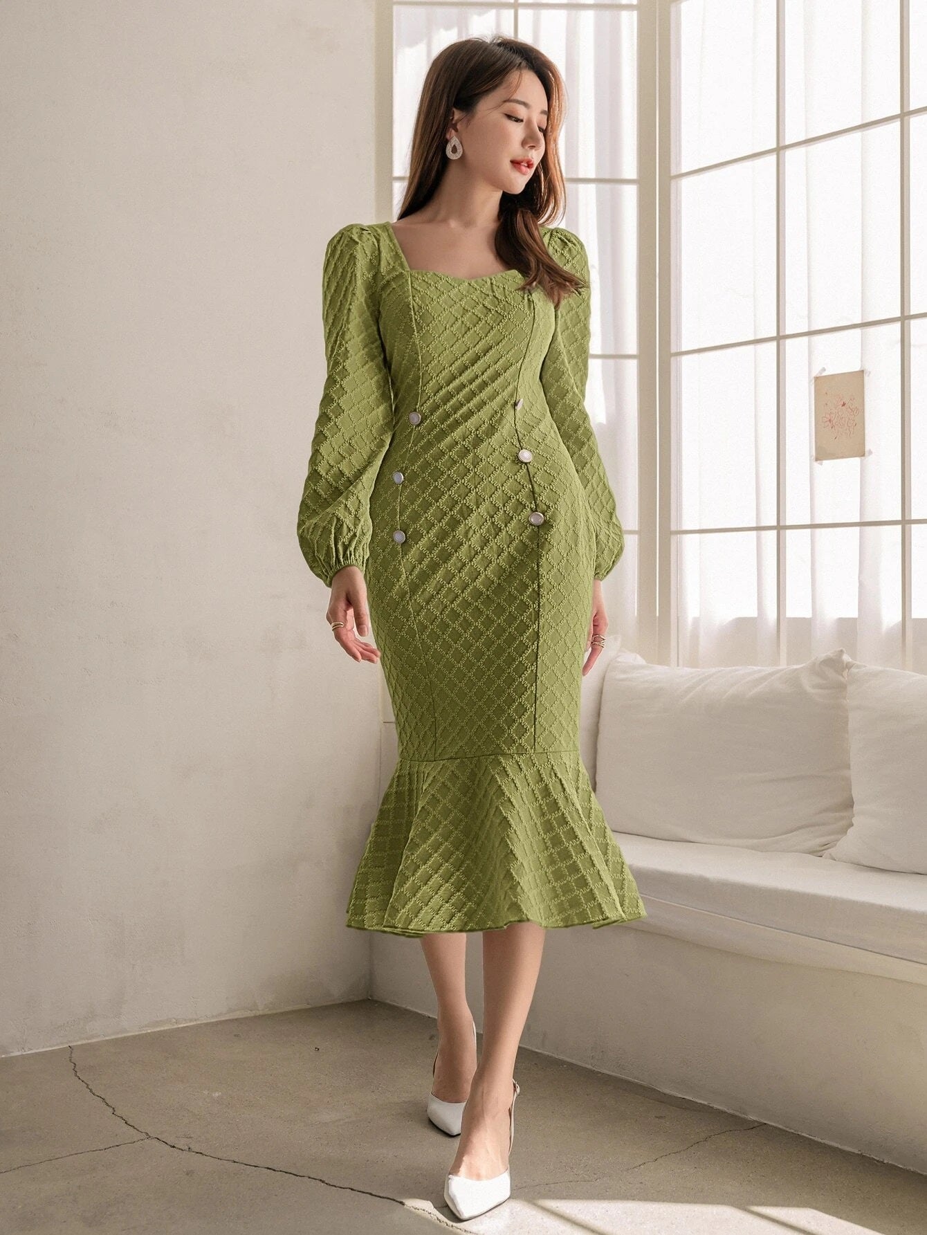 CM-DS899893 Women Elegant Seoul Style Square Neck Lantern Sleeve Mermaid Hem Jacquard Dress