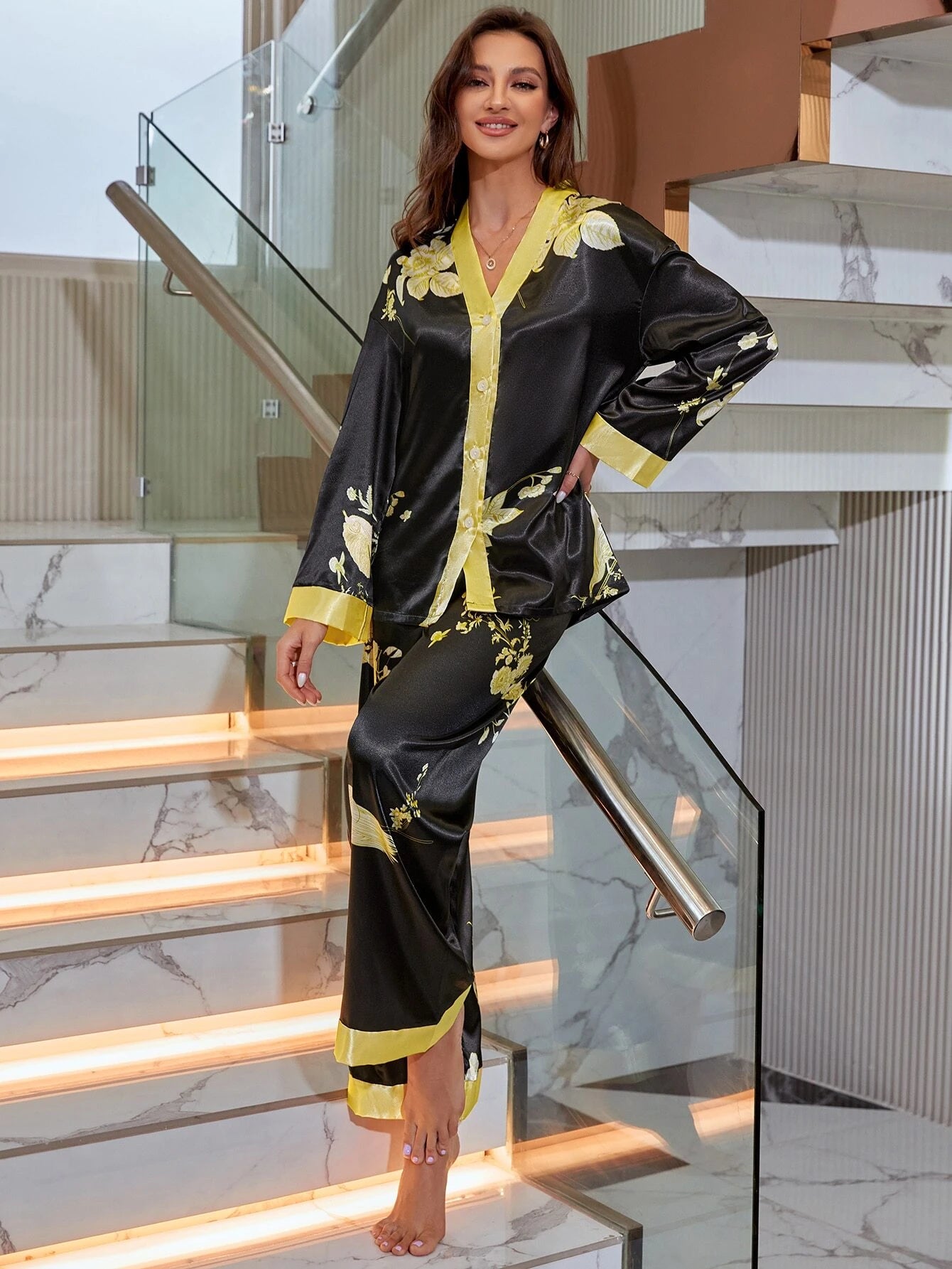 CM-LS043342 Women Trendy Seoul Style Floral Print Contrast Trim Satin Blouse With Pants Pajama Set