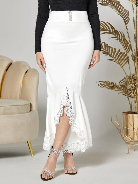 CM-BS777531 Women Elegant Seoul Style Lace Trim Mermaid Hem Skirt - White